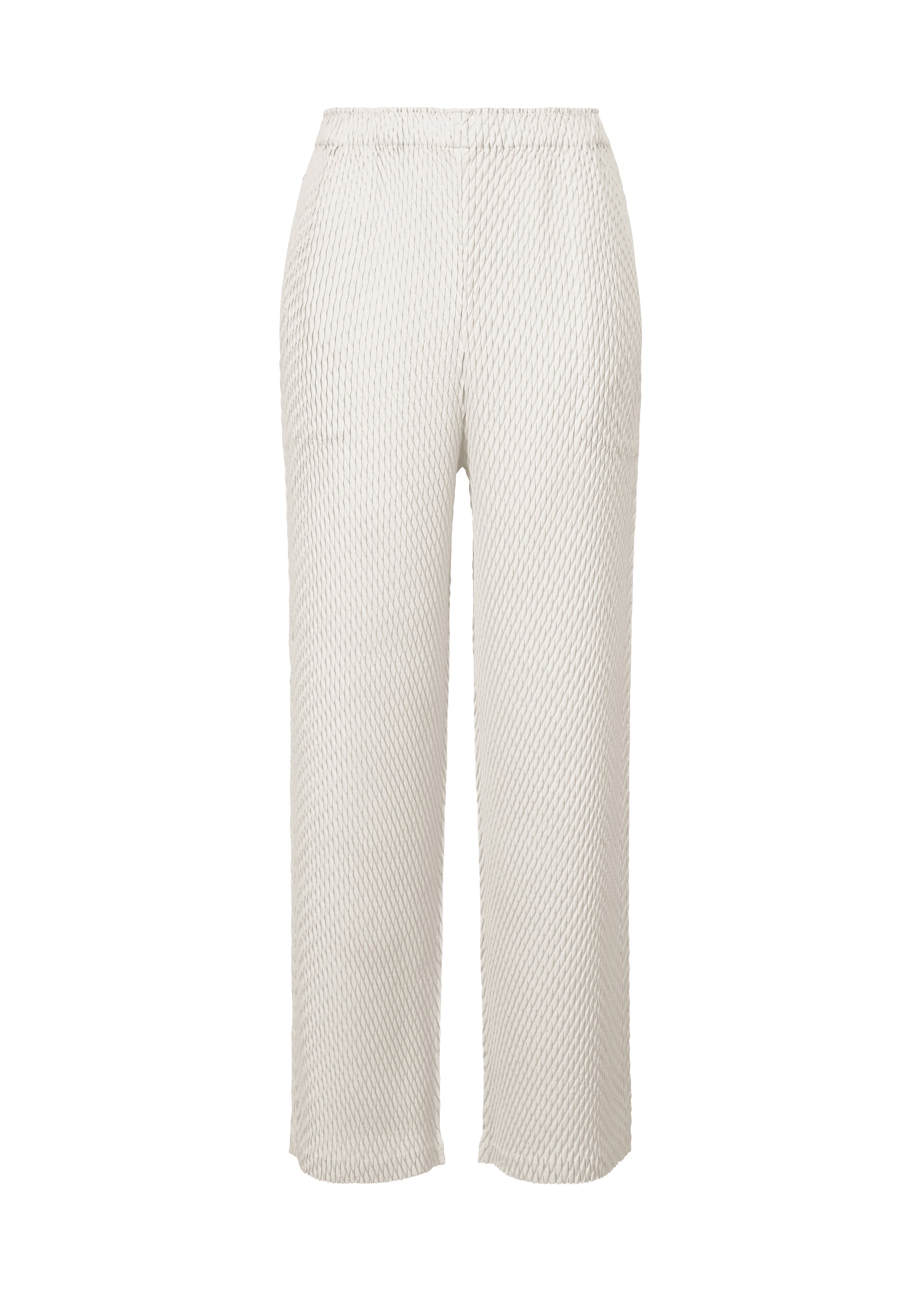 A product shot of the ISSEY MIYAKE SLEEK PLEATS trousers in white (01).