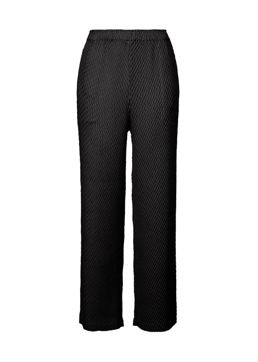A product shot of the ISSEY MIYAKE SLEEK PLEATS trousers in black (15).