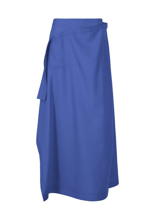 A product shot of the ISSEY MIYAKE UNI FORM (WOOL) skirt in blue (72).
