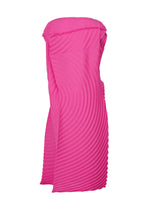 A detail shot of the ISSEY MIYAKE PAPER BAG PLEATS dress.