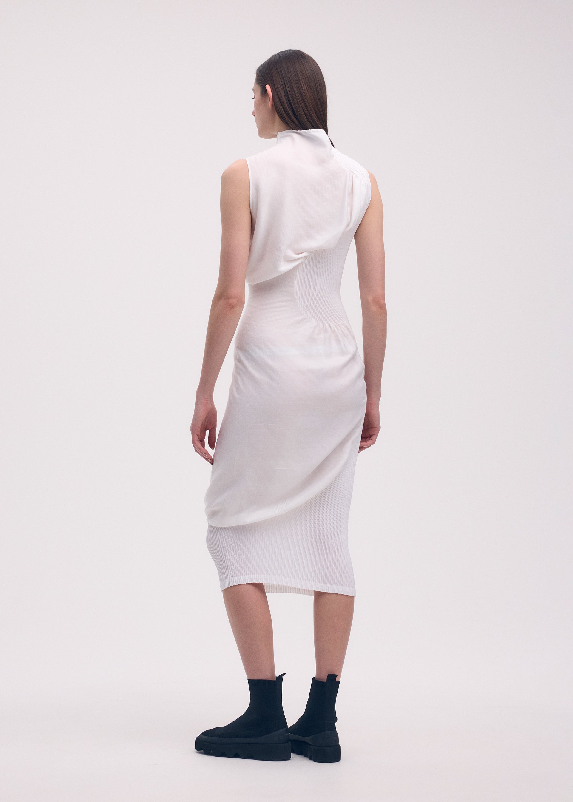 KNIT (CONTOUR) PLEATS Dress Black