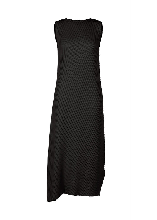 A product shot of the ISSEY MIYAKE LINEN LIKE PLEATS dress in black (15).