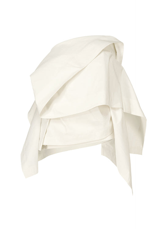 A product shot of the ISSEY MIYAKE COLLAPSING SCULPTURE shirt in off-white (02).