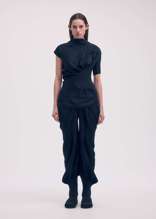 KNIT (CONTOUR) PLEATS Top Black