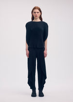 ORBICULAR PLEATS Top Black