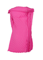 A detail shot of the ISSEY MIYAKE PAPER BAG PLEATS tunic.
