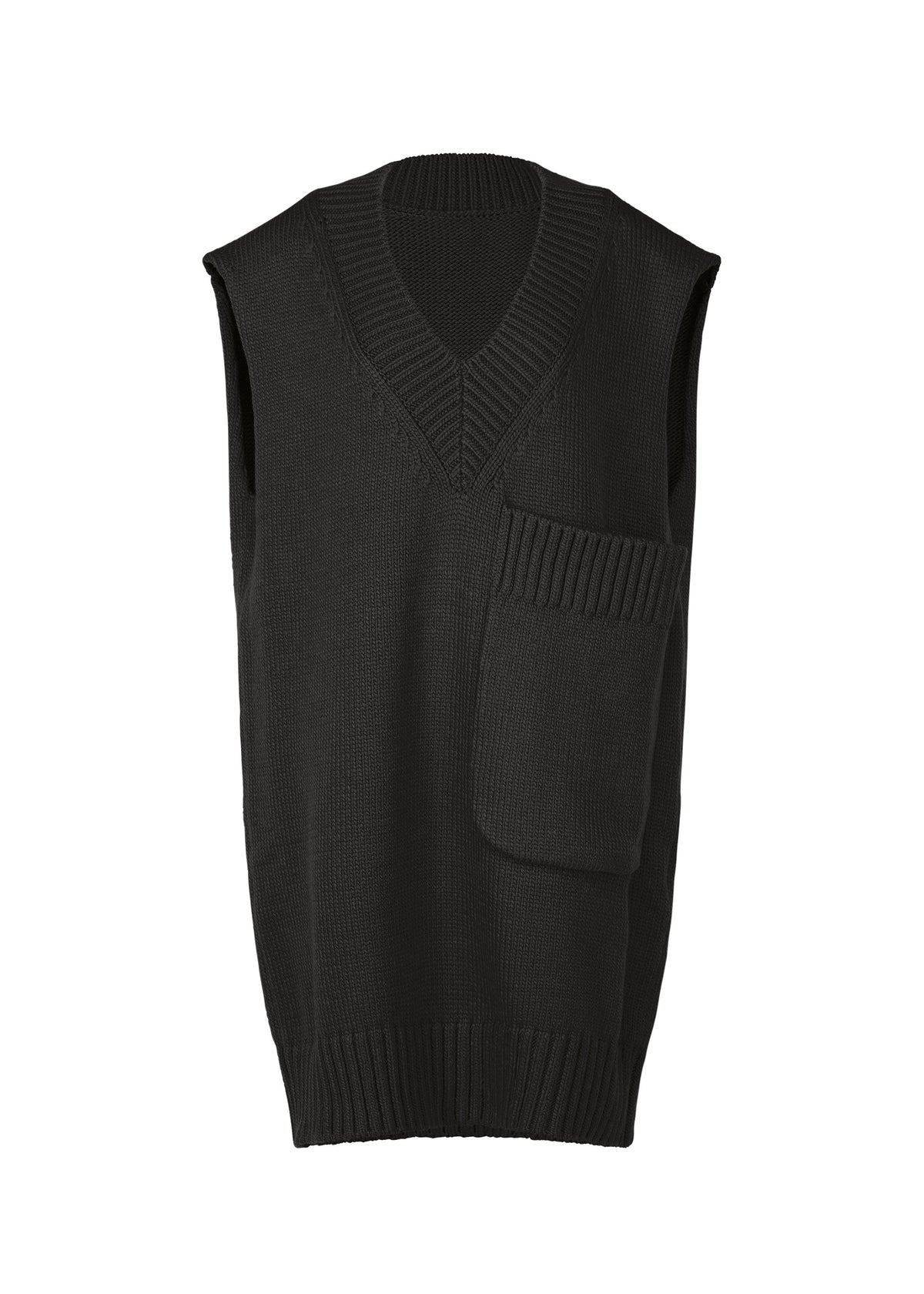 A product shot of the ISSEY MIYAKE BREEZE KNIT vest in black (15).