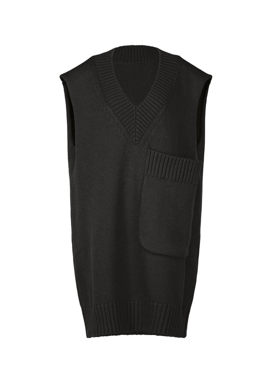 A product shot of the ISSEY MIYAKE BREEZE KNIT vest in black (15).
