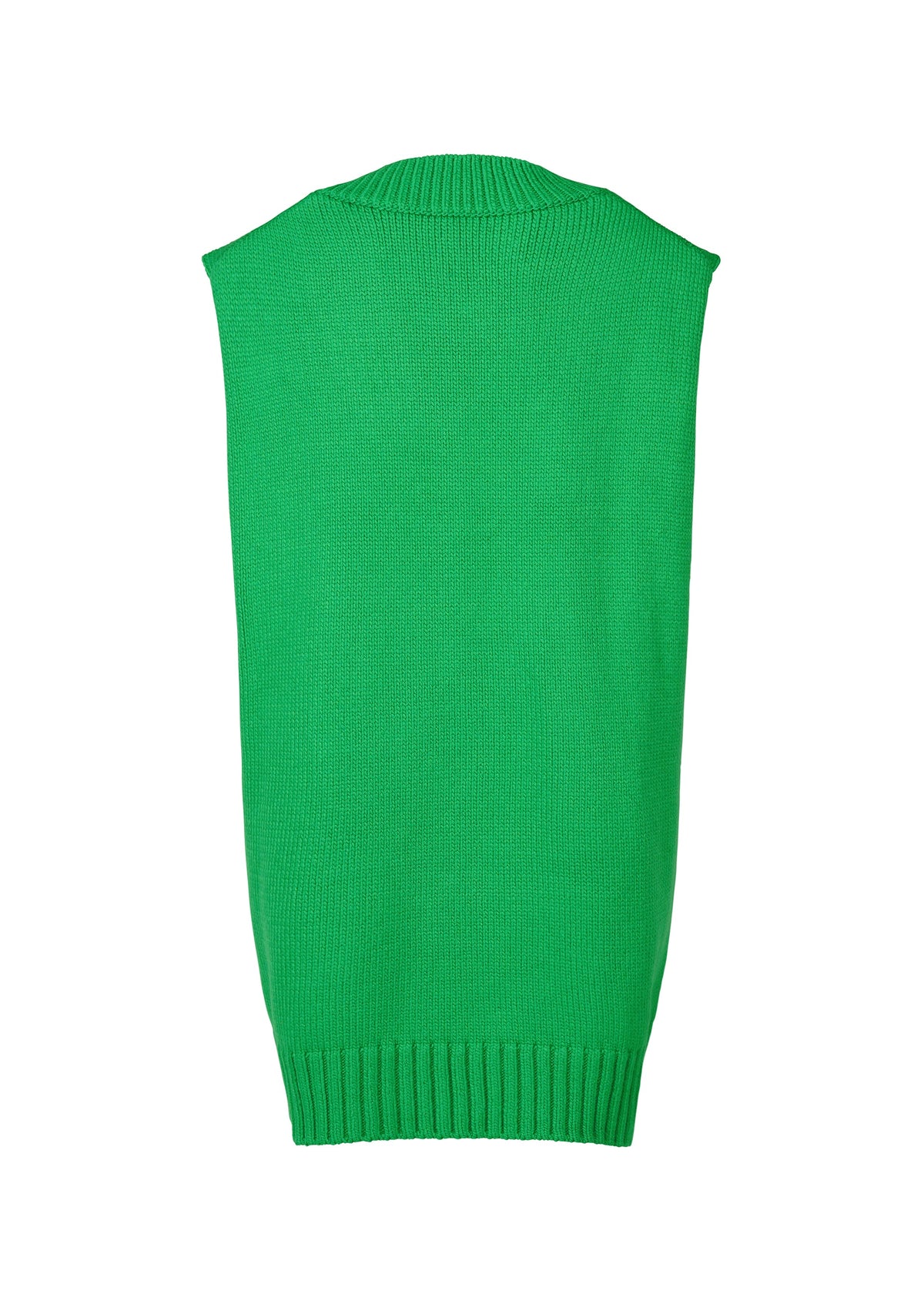 A detail shot of the ISSEY MIYAKE BREEZE KNIT vest.