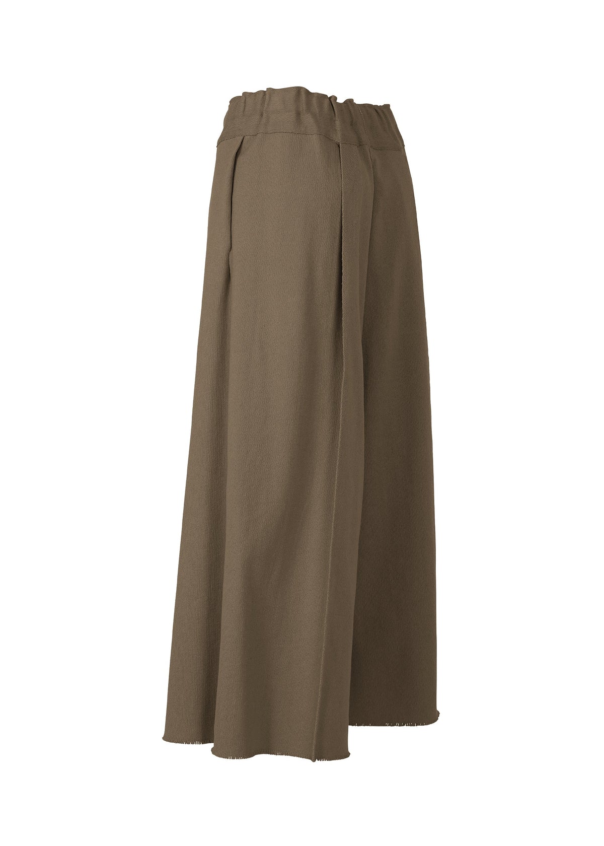 A detail shot of the ISSEY MIYAKE CAMPAGNE trousers.