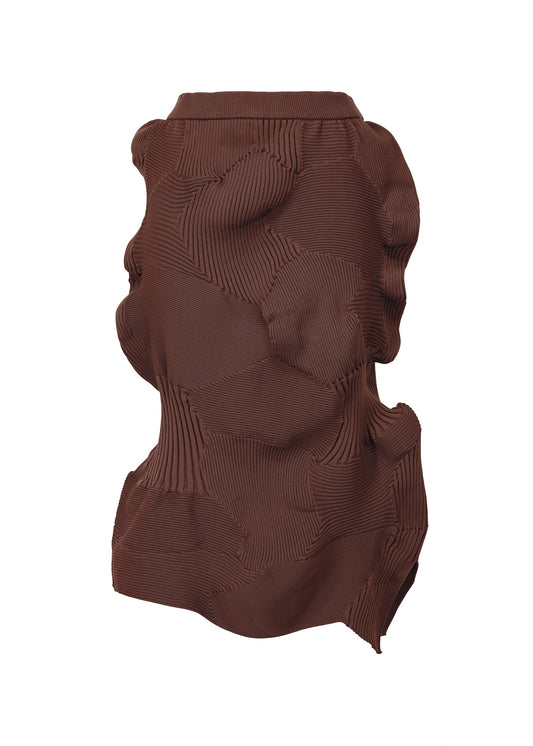 A product shot of the ISSEY MIYAKE KONE KONE skirt in dark brown (45).
