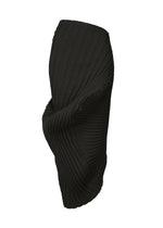 A product shot of the ISSEY MIYAKE KNIT (AS IT IS) skirt in black.