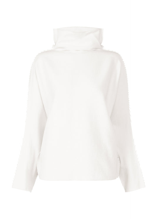 A product shot of the ISSEY MIYAKE CAMPAGNE top in white (01).