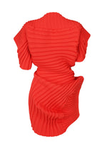 A detail shot of the ISSEY MIYAKE KNIT (AS IT IS) top.
