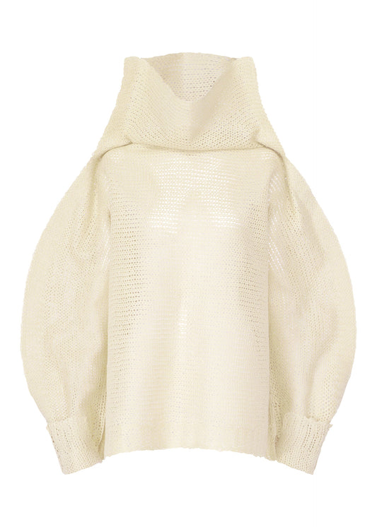 A product shot of the ISSEY MIYAKE PANINI top in white (01).