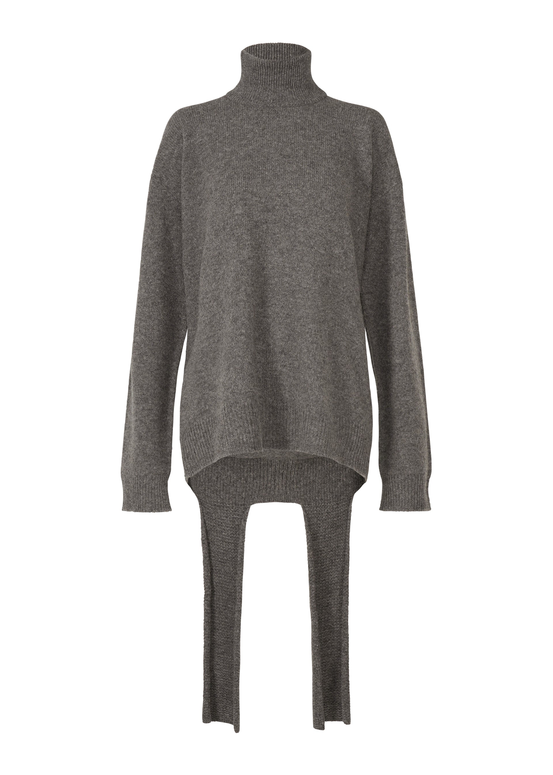 A product shot of the ISSEY MIYAKE BACKPACK KNIT top in charcoal (14).