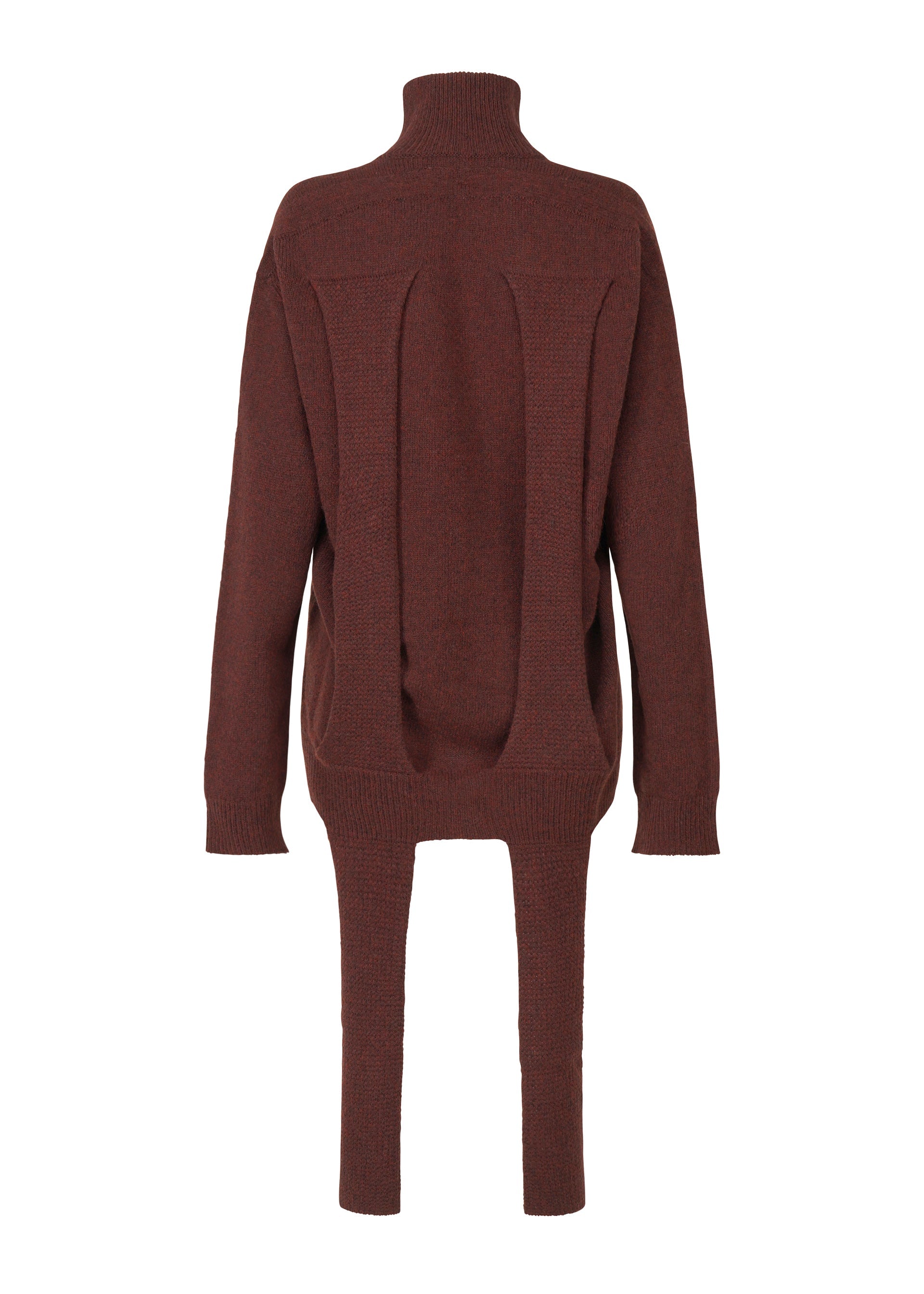 A detail shot of the ISSEY MIYAKE BACKPACK KNIT top.