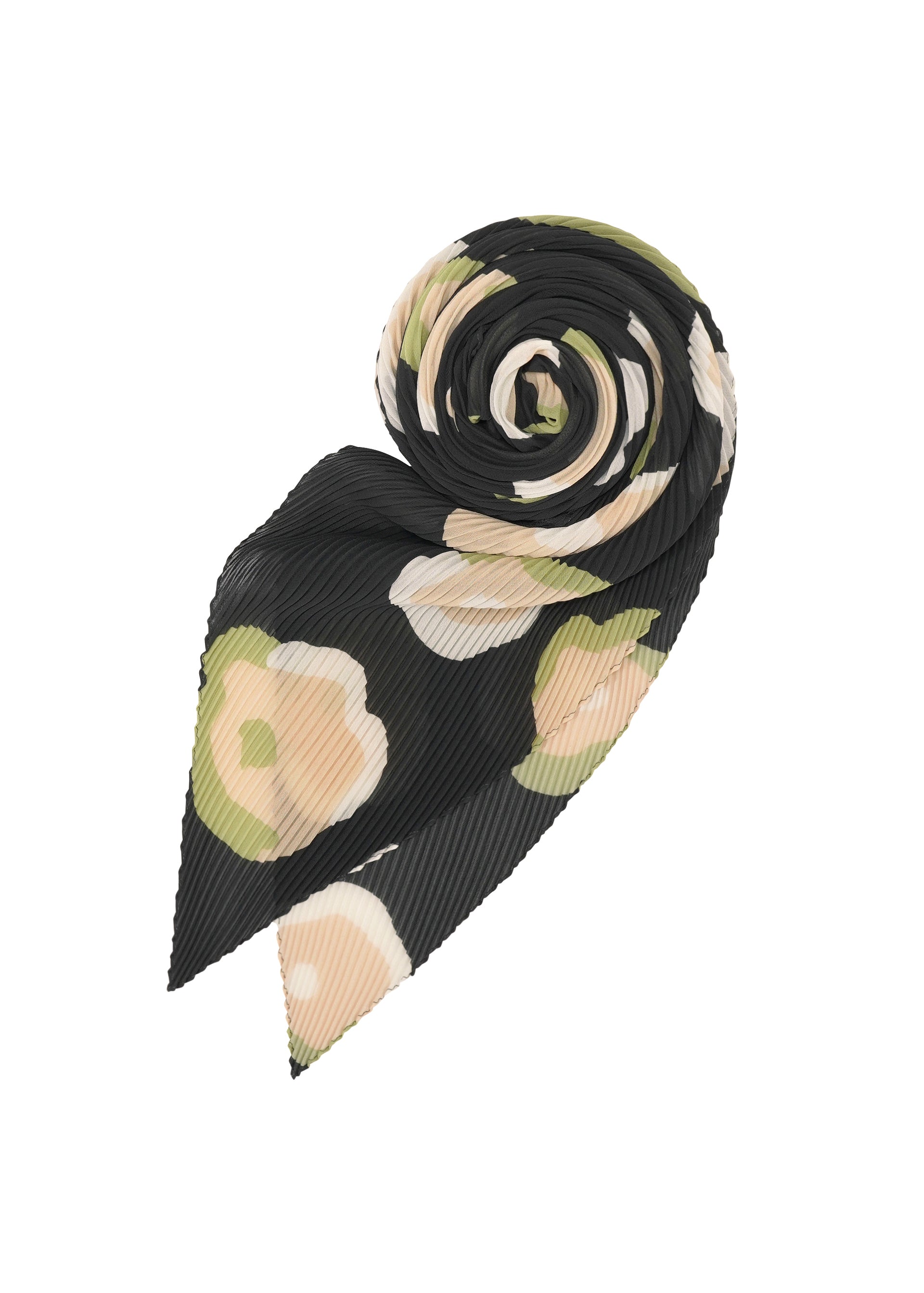 A product shot of the ISSEY MIYAKE VERVE PLEATS STOLE stole in black-hued (17).