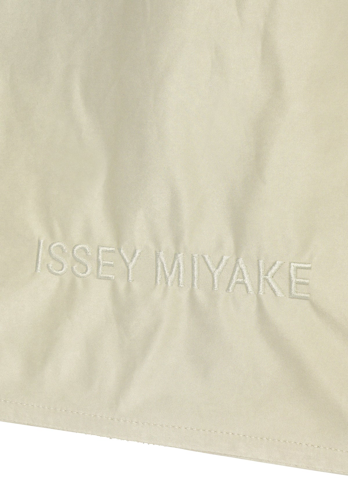 A detail shot of the ISSEY MIYAKE CRUMPLABLE bag.