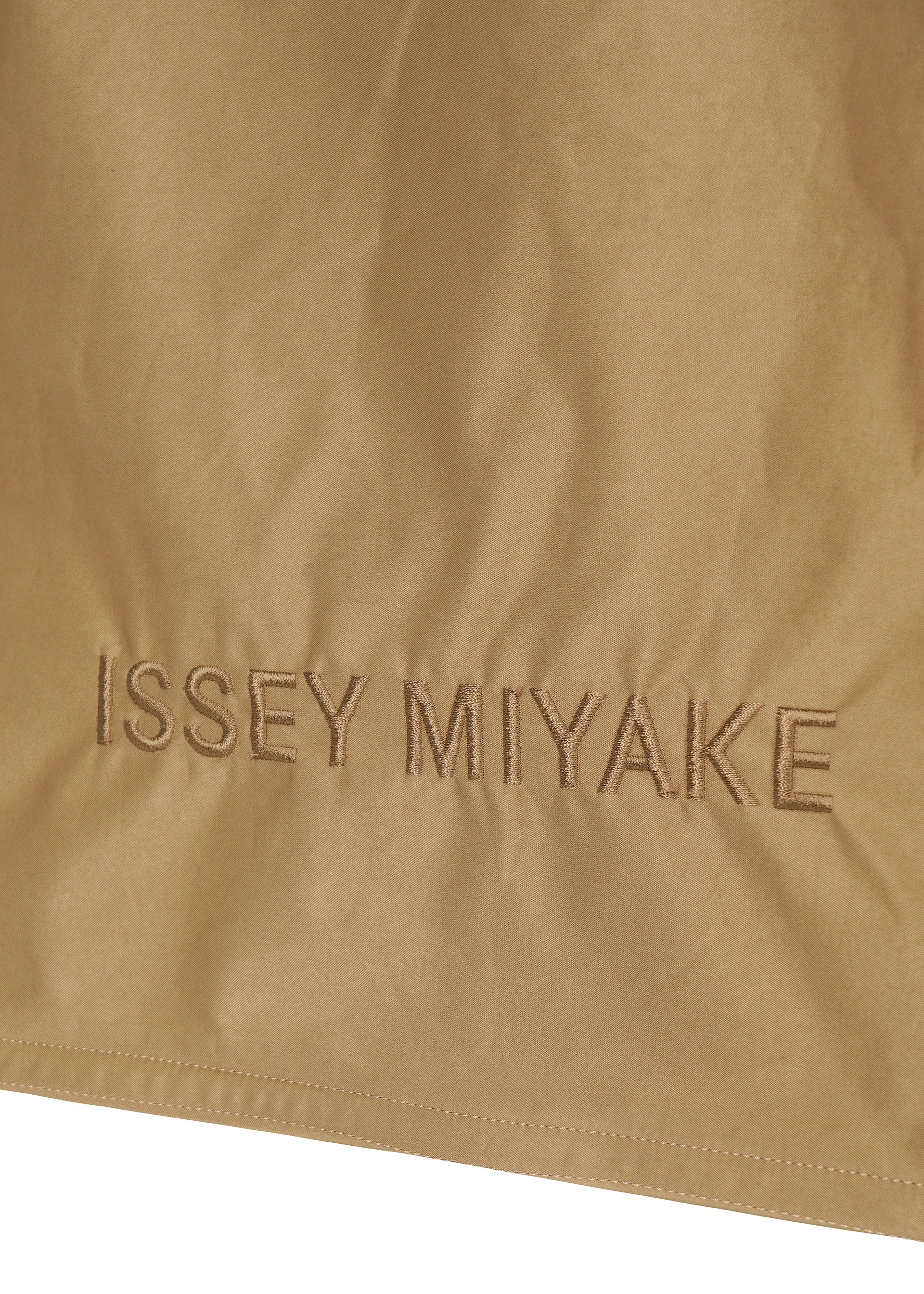 A detail shot of the ISSEY MIYAKE CRUMPLABLE bag.