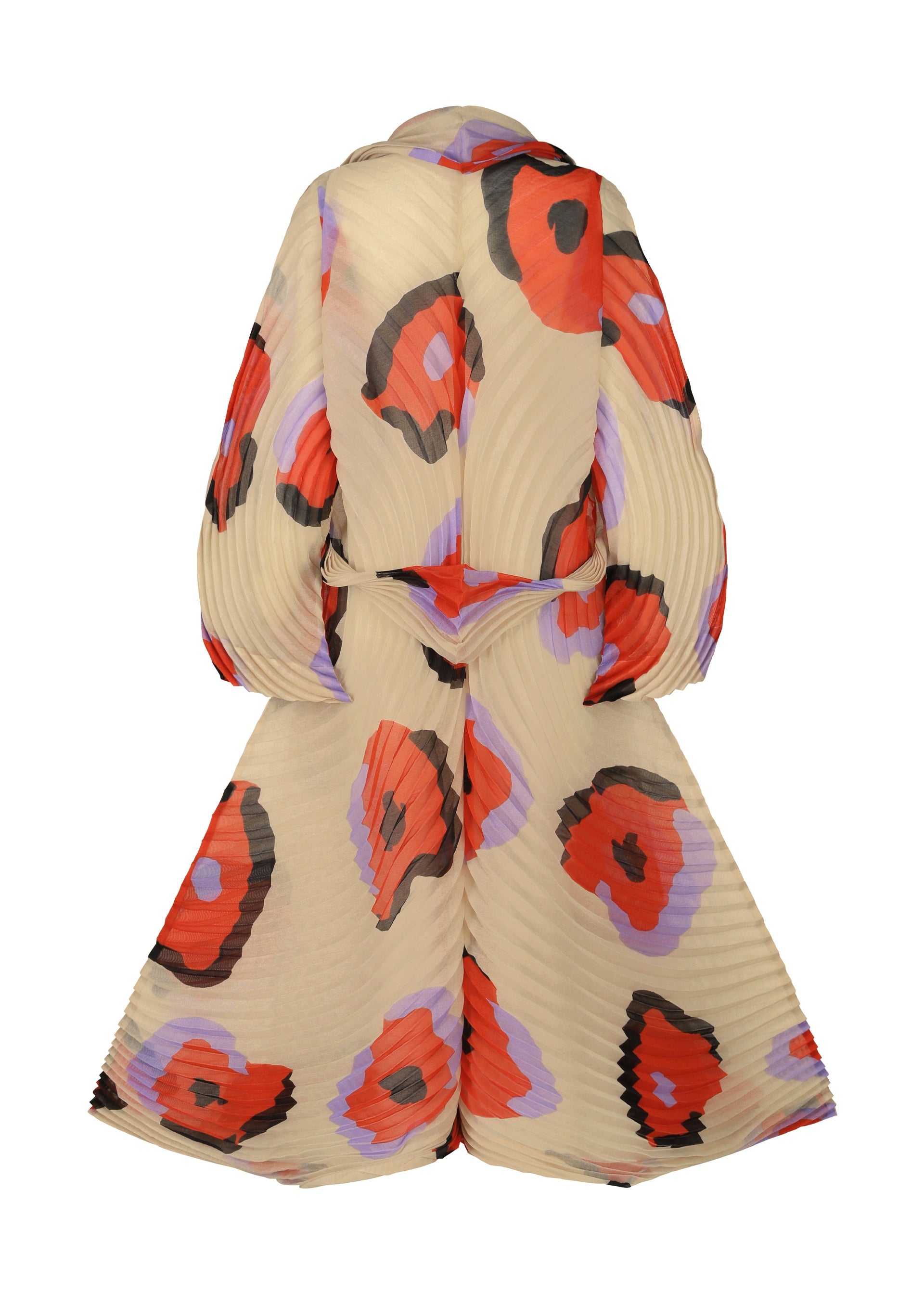 A detail shot of the ISSEY MIYAKE VERVE coat.