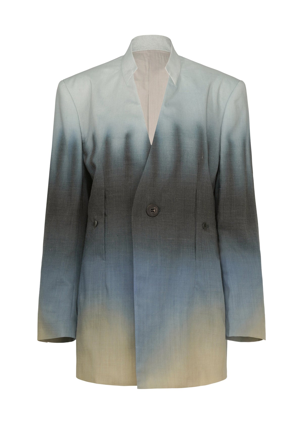 A product shot of the ISSEY MIYAKE PLUMAGE jacket in starling.