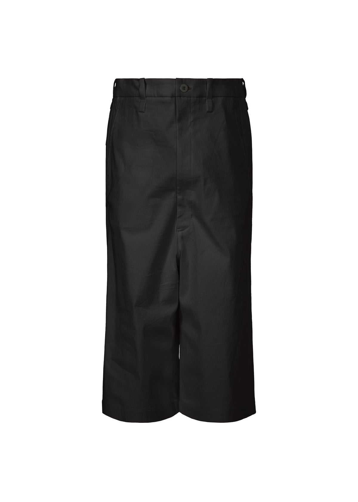 A product shot of the ISSEY MIYAKE GENERIC WEAR trousers in black (15).