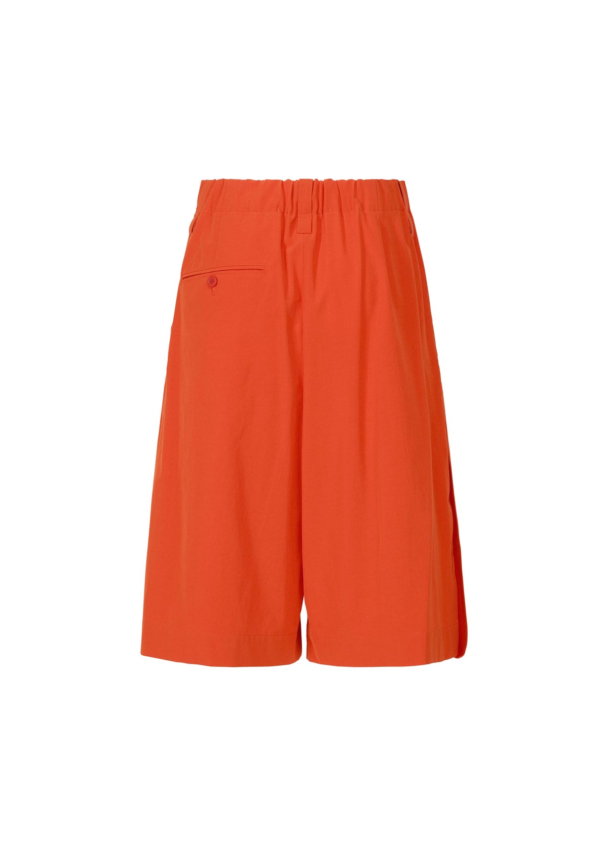 A detail shot of the ISSEY MIYAKE LOOPED trousers.