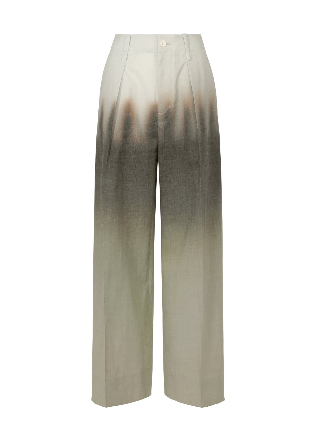 A product shot of the ISSEY MIYAKE PLUMAGE trousers in chukar.