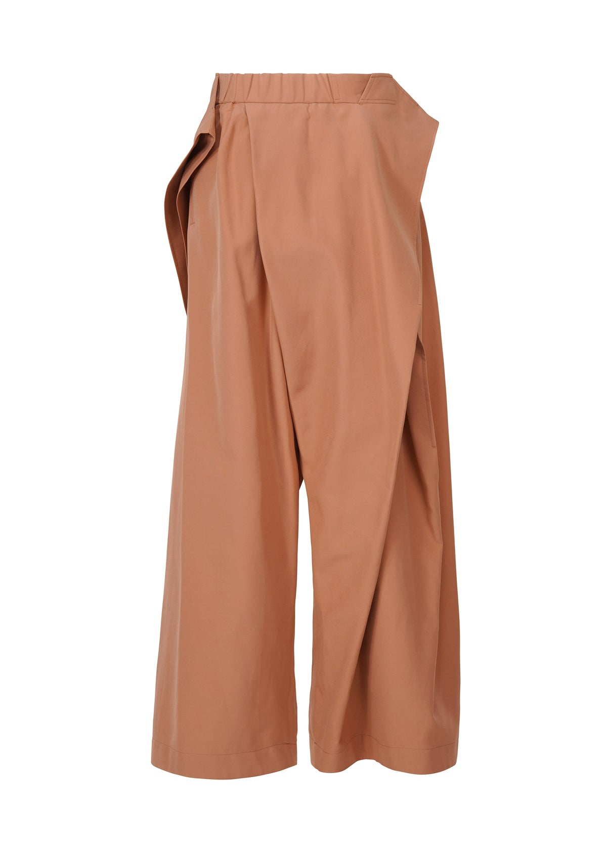 A detail shot of the ISSEY MIYAKE FLUTTERING PANTS trousers.