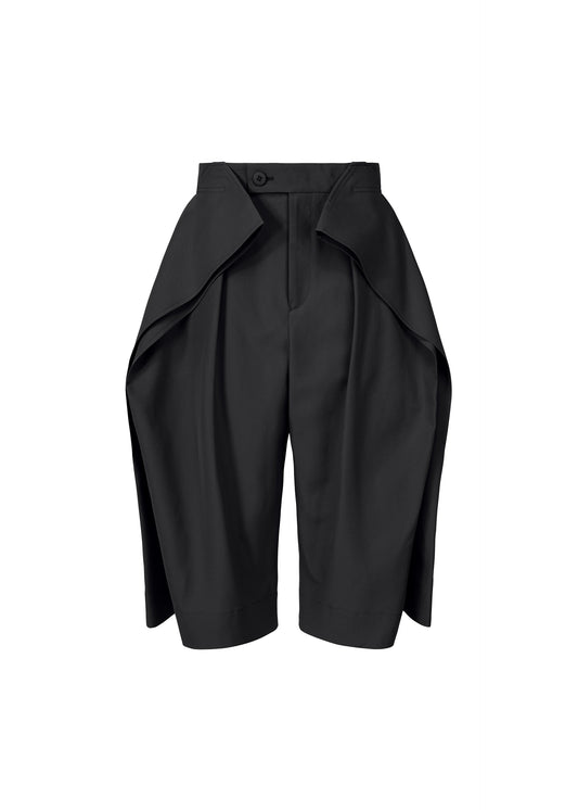 A product shot of the ISSEY MIYAKE FLUTTERING PANTS trousers in black (15).