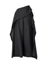 A product shot of the ISSEY MIYAKE ALL SQUARES trousers in black (15).