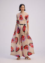 A model wears the ISSEY MIYAKE VERVE trousers.