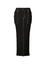 A product shot of the ISSEY MIYAKE WAVELET ENSEMBLE skirt in black (15).