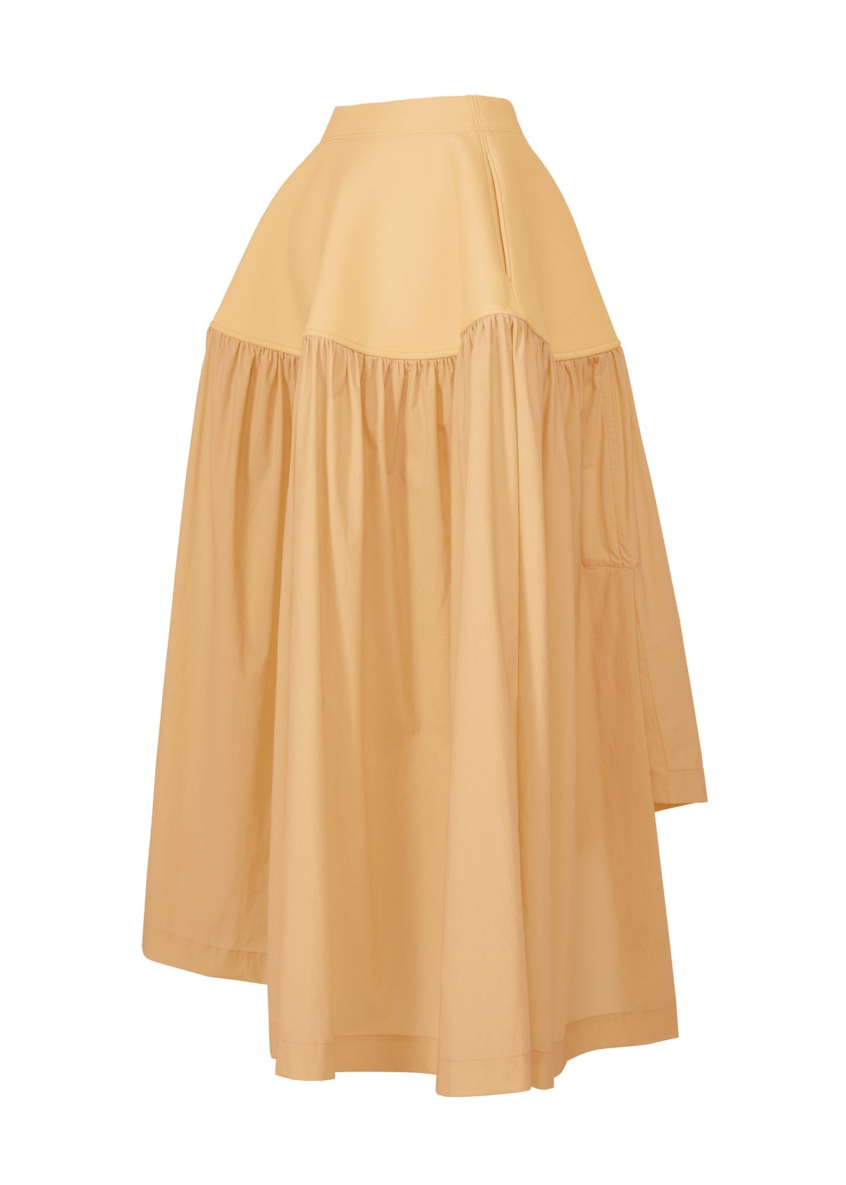 A detail shot of the ISSEY MIYAKE MUTE skirt.