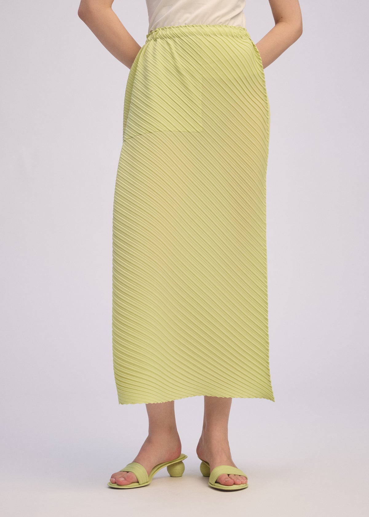 PLASTER PLEATS SOLID Skirt Black