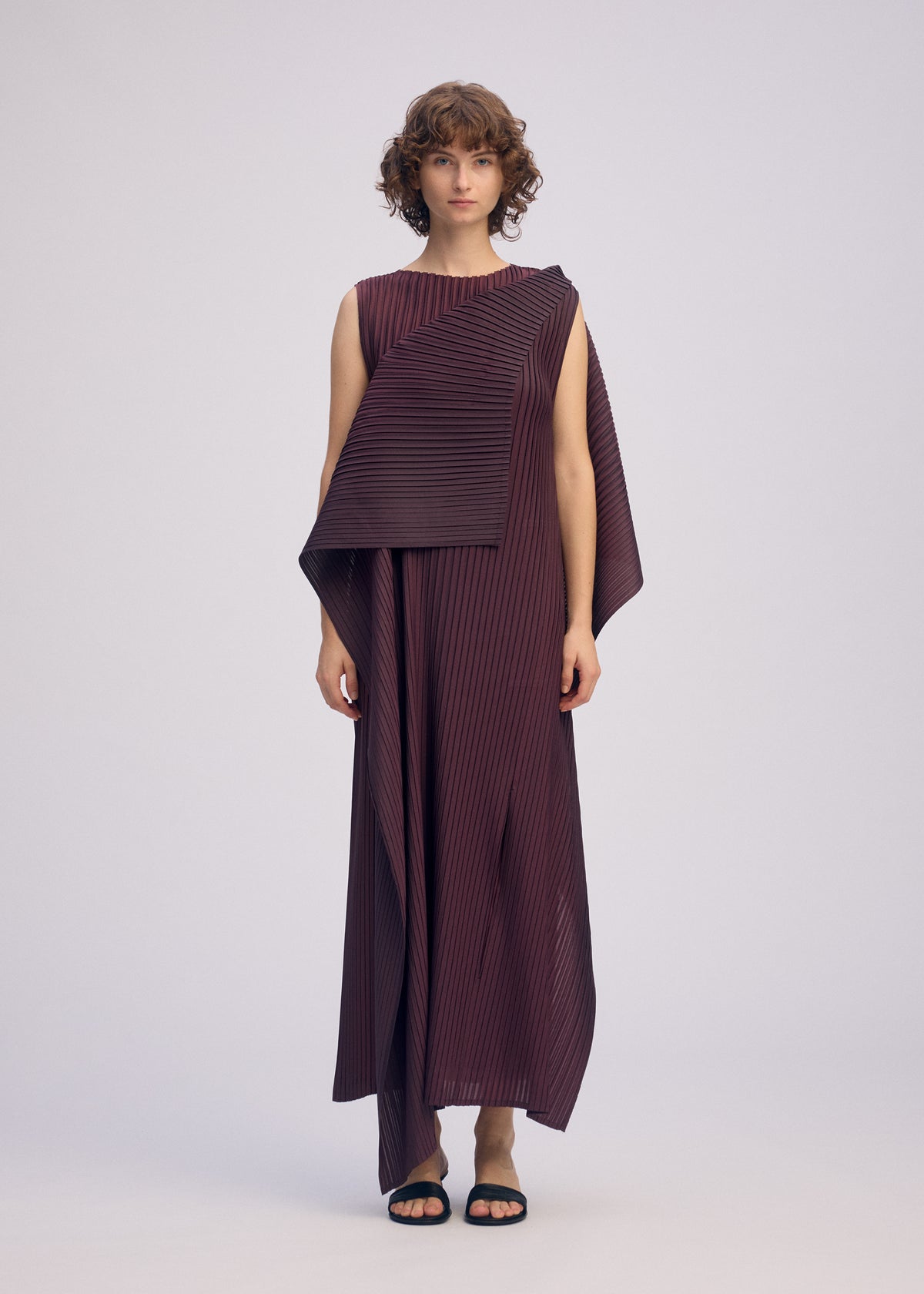 PLEATED ON PLEATS Dress Light Grey