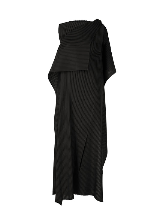 PLEATED ON PLEATS Dress Black
