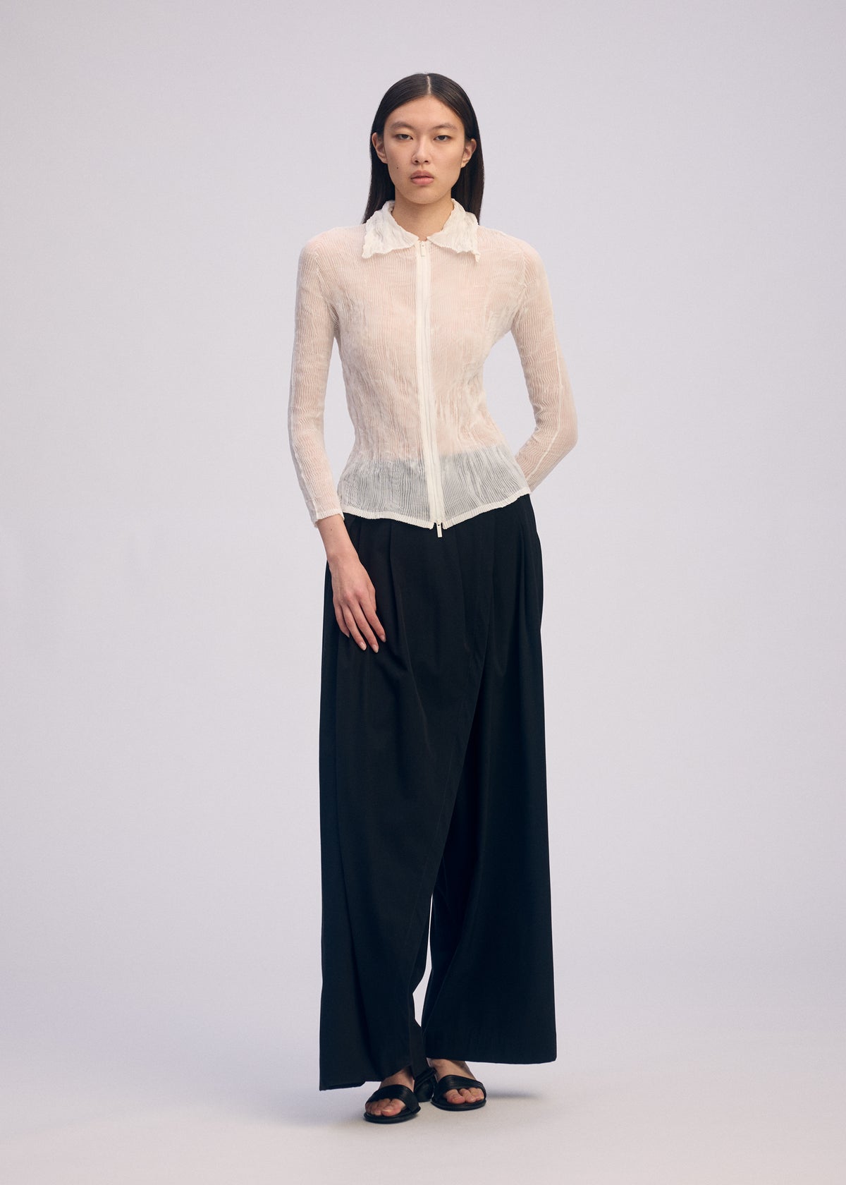 CHIFFON TWIST BK/WT-66 Cardigan Black