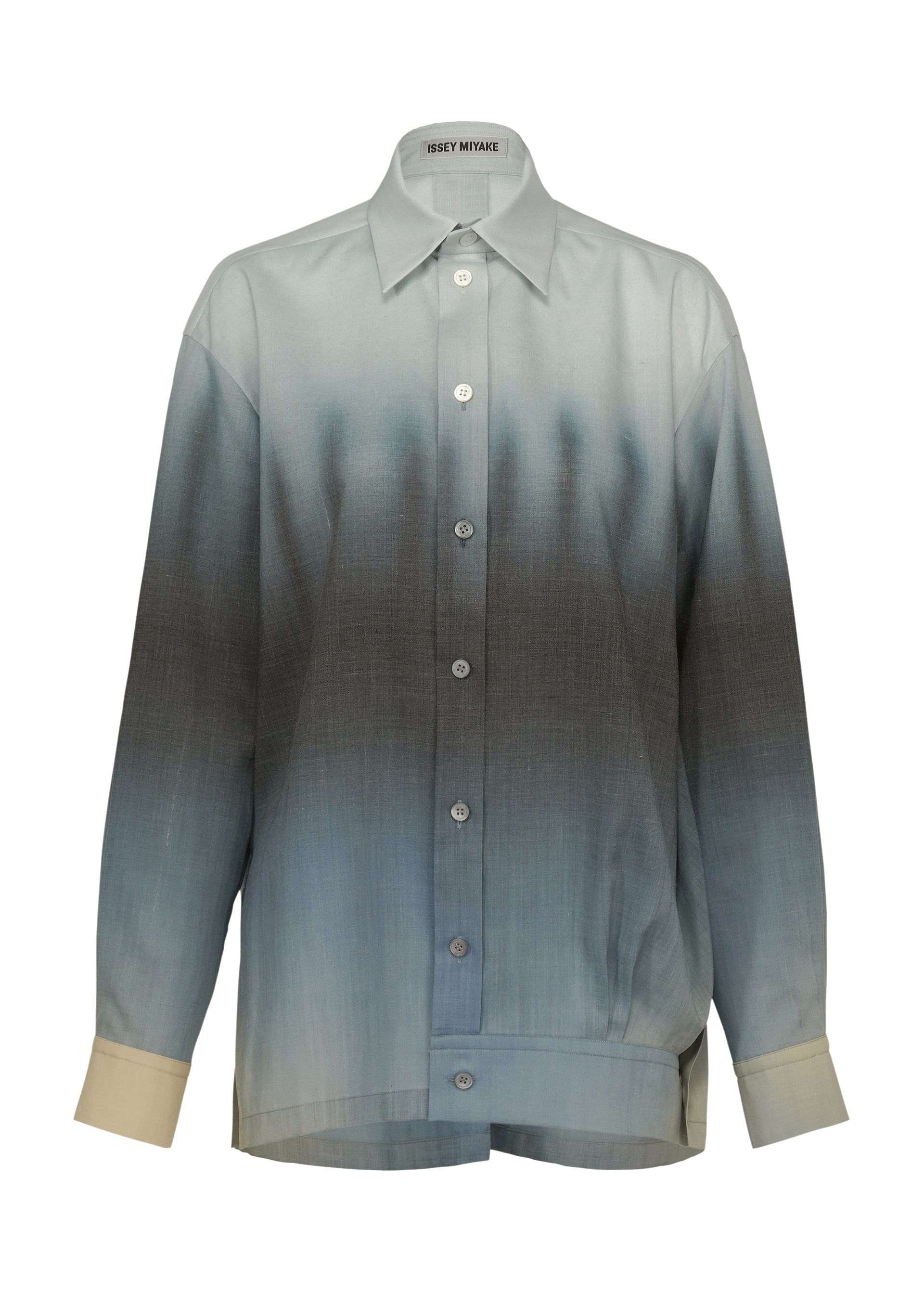 A product shot of the ISSEY MIYAKE PLUMAGE shirt in starling.