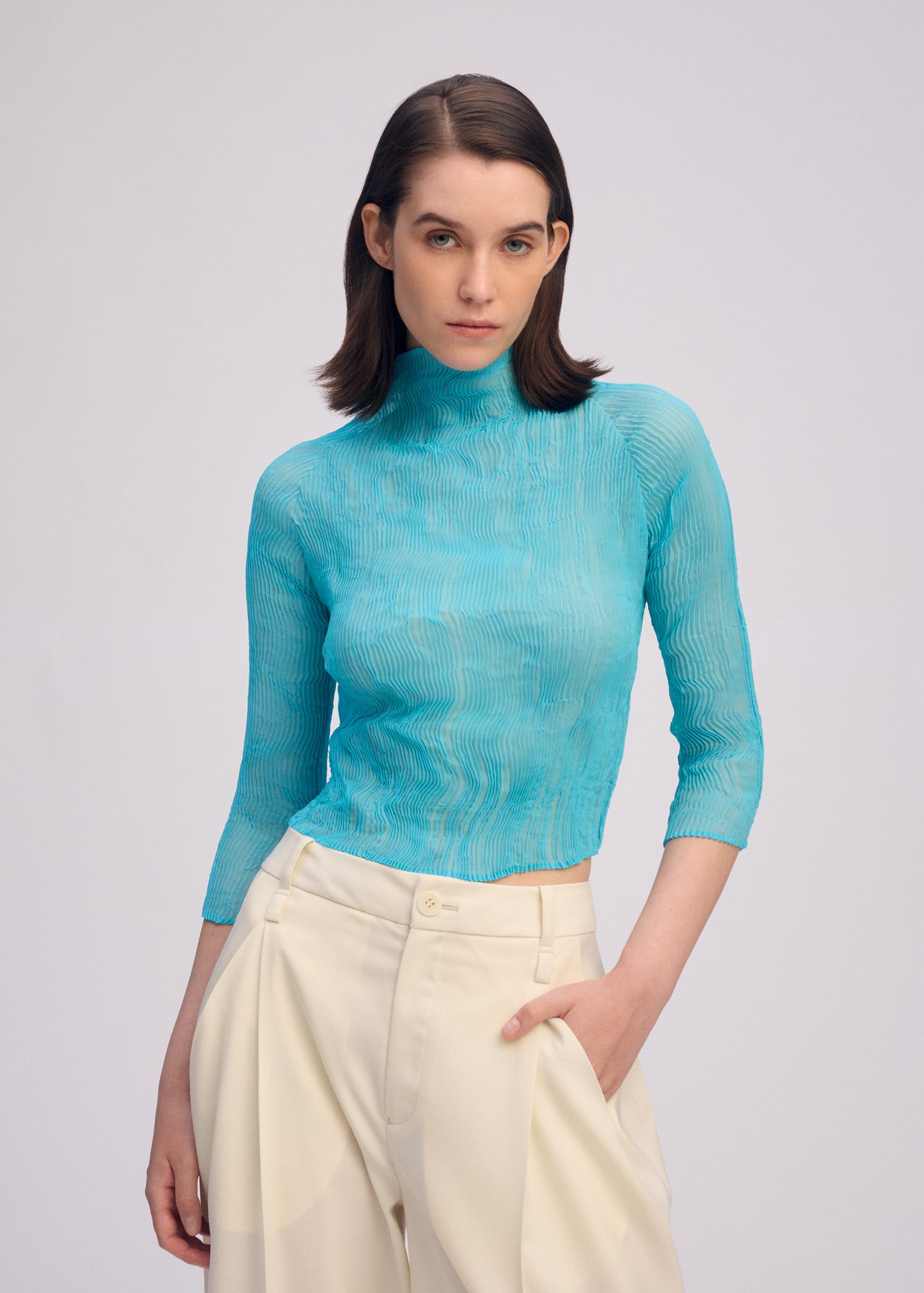 CHIFFON TWIST 2 Top Light Pink – The official ISSEY MIYAKE ONLINE