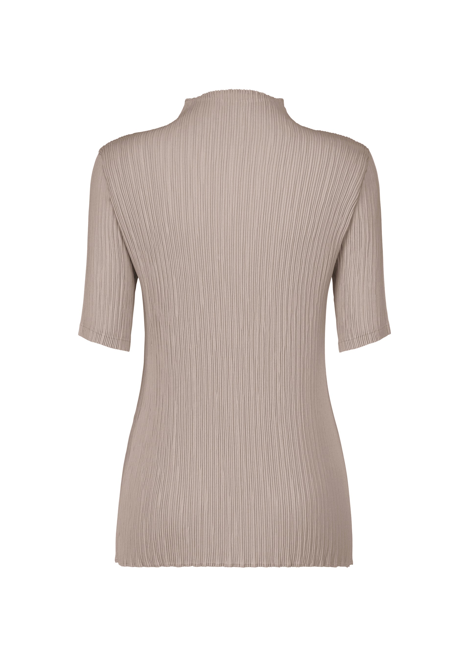 A detail shot of the ISSEY MIYAKE HATCHING PLEATS shirt.