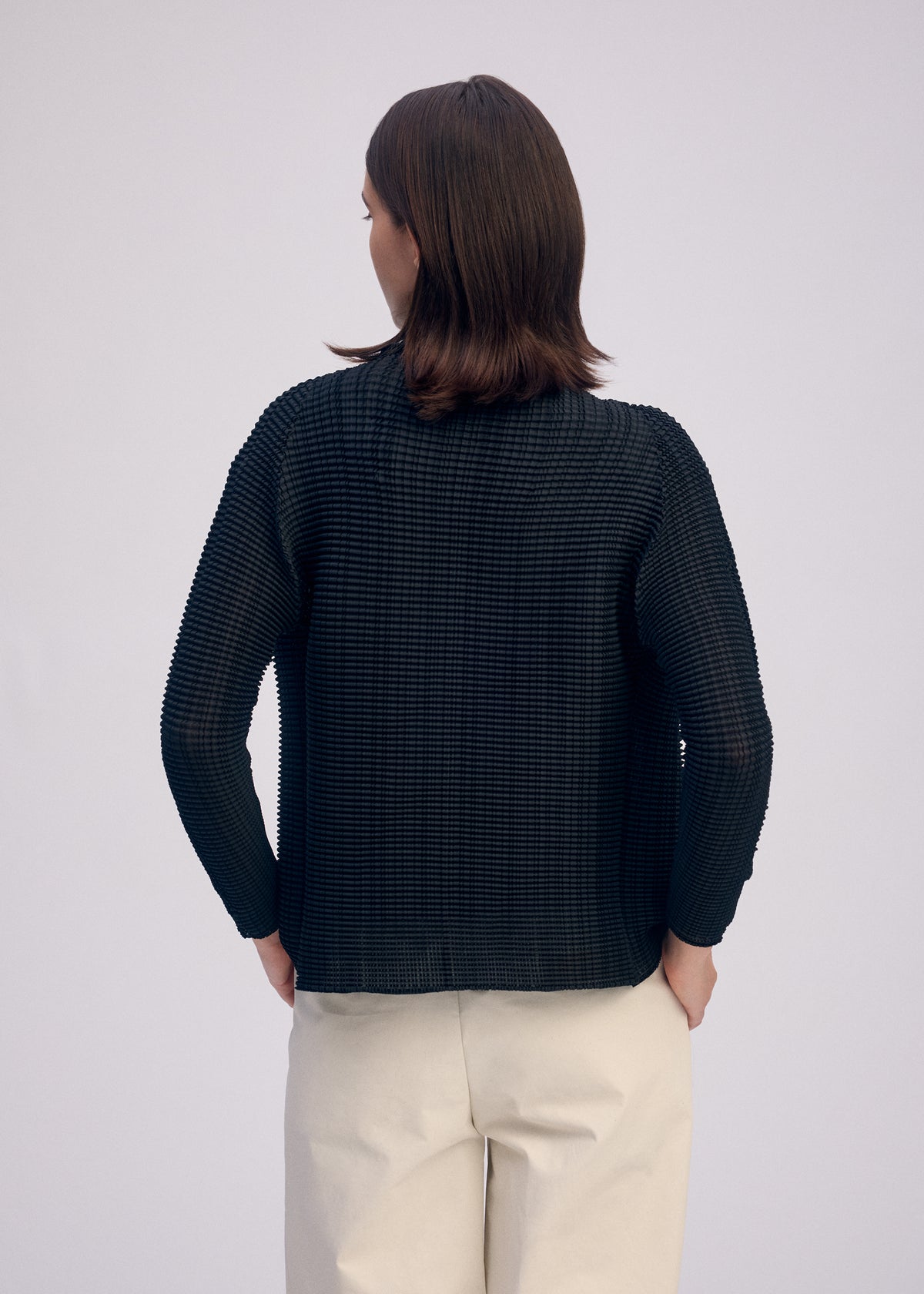 WOOLY PLEATS BK/WT-66 Cardigan Black