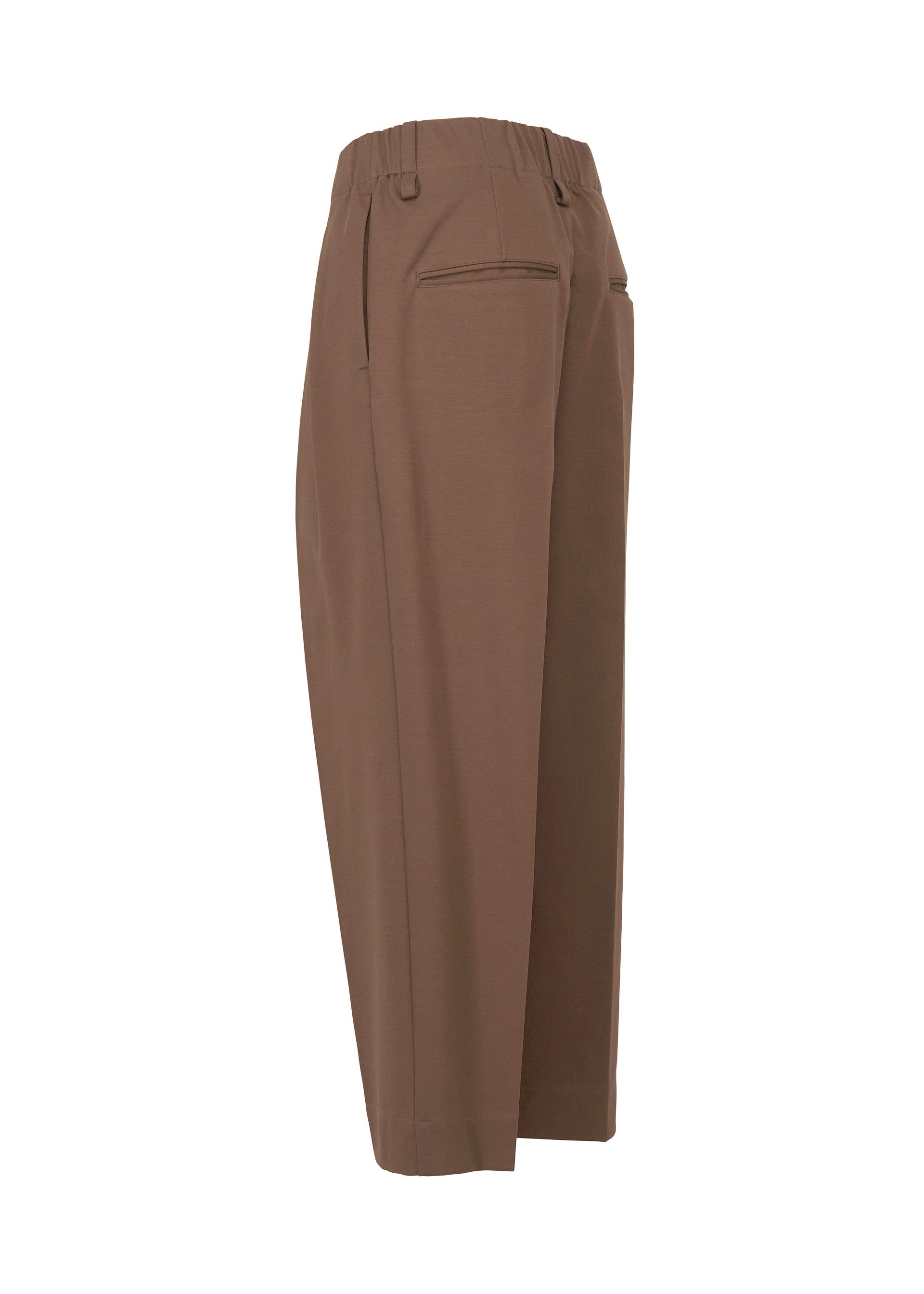 A detail shot of the ISSEY MIYAKE SIMPLE ENSEMBLE clothing.