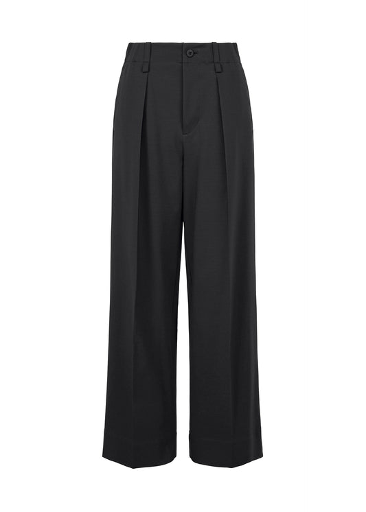 A product shot of the ISSEY MIYAKE SIMPLE ENSEMBLE clothing in black (15).