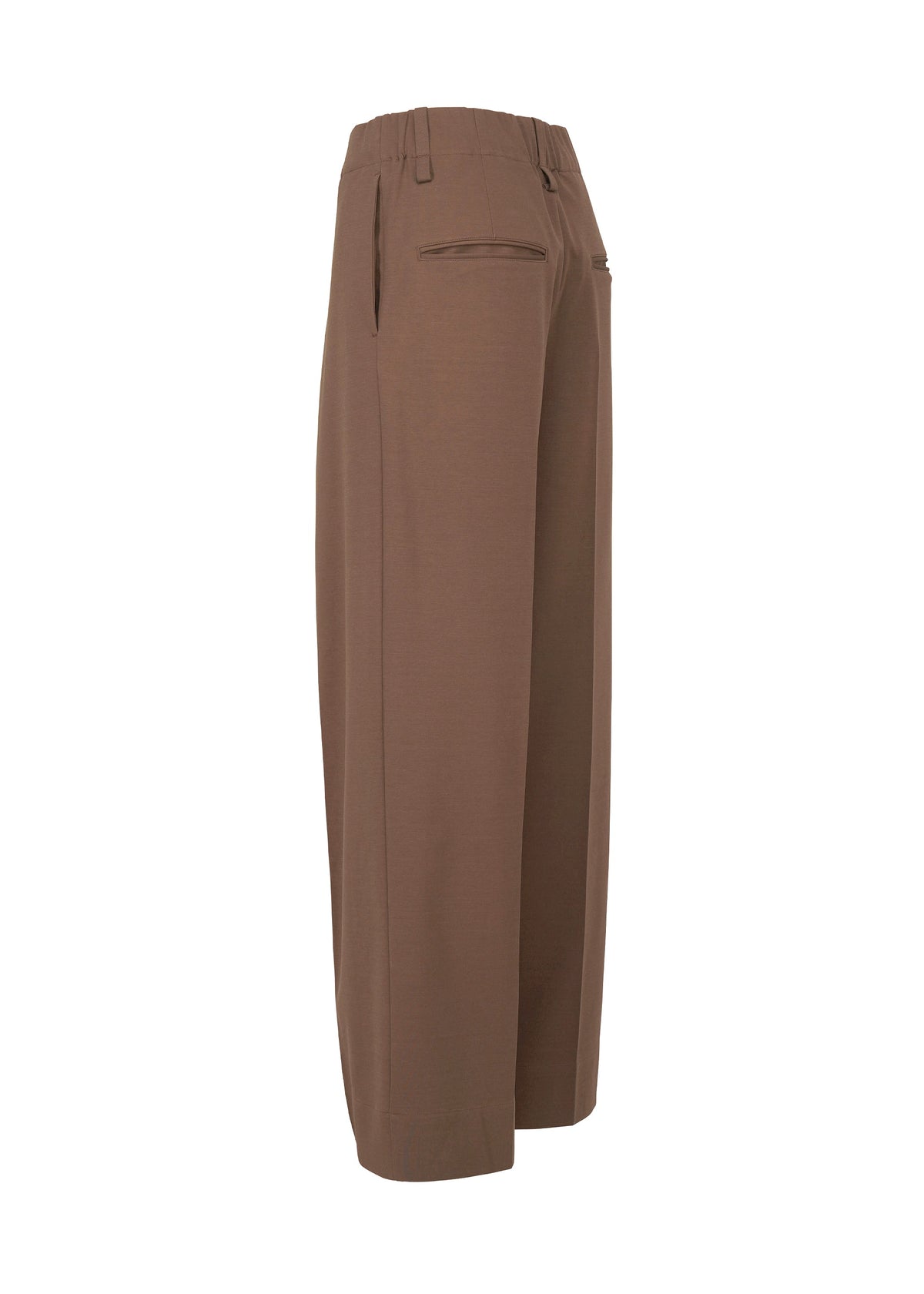 A detail shot of the ISSEY MIYAKE SIMPLE ENSEMBLE clothing.