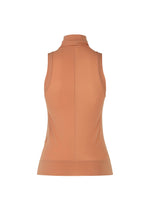 A detail shot of the ISSEY MIYAKE A SHOPPER'S BODY clothing.