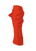 A detail shot of the ISSEY MIYAKE LIFE FORM skirt.