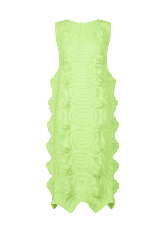 A product shot of the ISSEY MIYAKE LINKAGE dress in .