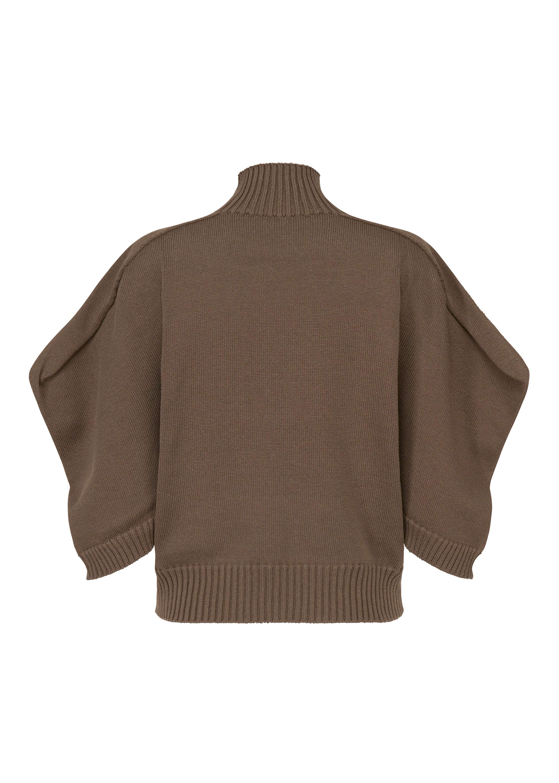 A detail shot of the ISSEY MIYAKE AKIMBO KNIT clothing.